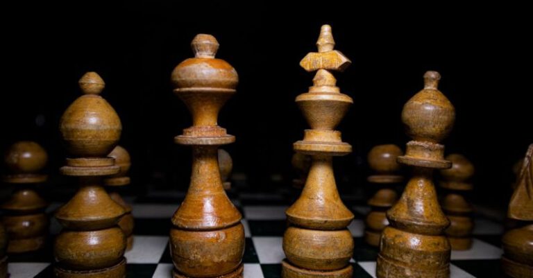 What Is Strategic Leadership and How to Practice It?